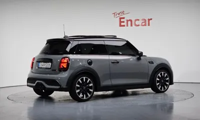 MINI Cooper 2022, 23850 км, за 16771.91 USD
