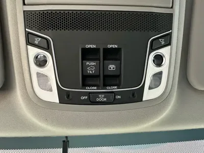 Honda CR-V 2019, 73000 км, за 12849.55 USD - фото 19