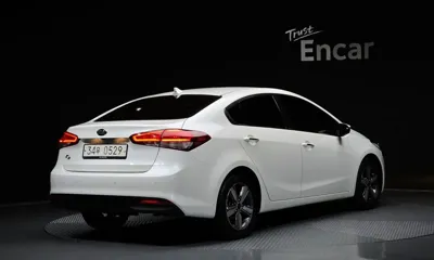 Kia K3 2016, 86153 км, за 5842.2 USD