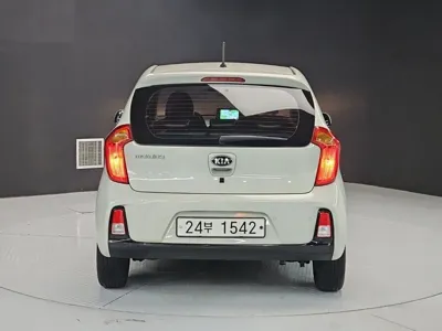 Kia Morning 2016, 147611 км, за 2665.28 USD