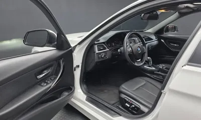 BMW 3-Series 2018, 182216 км, за 8580.9 USD - фото 10