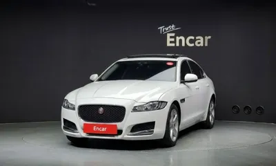 Jaguar XF 2018, 129419 км, за 6236.05 USD