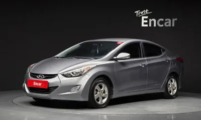 Hyundai Avante · 2013 год