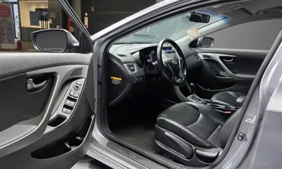 Hyundai Avante 2013, 72658 км, за 3387.62 USD - фото 10