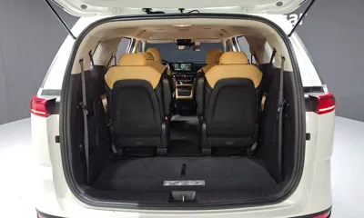Kia Canival 2021, 81846 км, за 16187.64 USD - фото 20