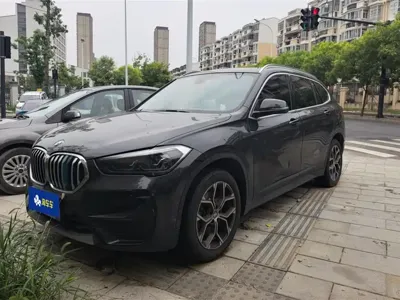 BMW X1 · 2022 год
