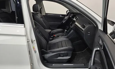 Volkswagen Tiguan 2021, 26373 км, за 22102.31 USD - фото 26