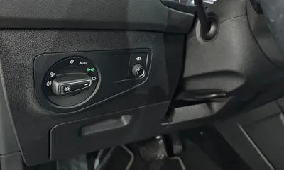 Volkswagen Tiguan 2021, 26373 км, за 22102.31 USD - фото 28