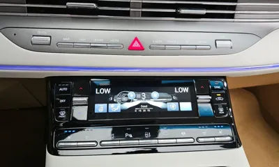 Hyundai Grandeur 2022, 93761 км, за 14873.09 USD - фото 31