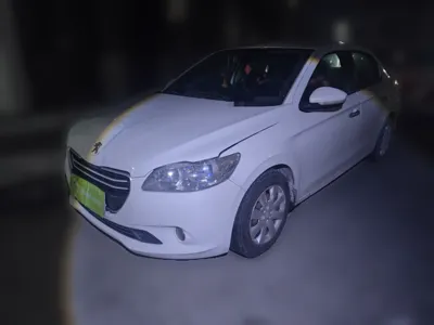 Peugeot 301 · 2014 год