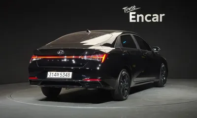 Hyundai Avante 2022, 36598 км, за 12817.97 USD