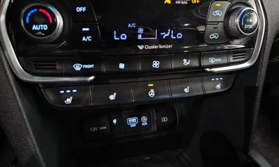 Hyundai Santafe 2019, 130609 км, за 11205.22 USD - фото 17
