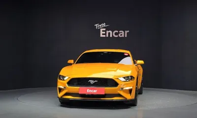 Ford Mustang 2022, 35561 км, за 18877.38 USD