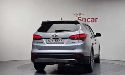 Hyundai Santafe 2015, 117326 км, за 5197.77 USD