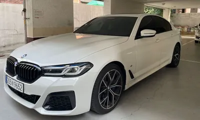 BMW 5-Series 2023, 40424 км, за 38410.56 USD