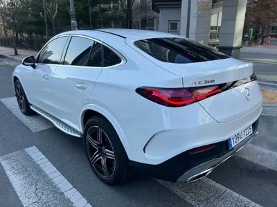 Mercedes-Benz GLC-Class 2024, 55000 км, за 22794.8 USD