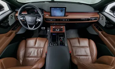Lincoln Aviator 2023, 22773 км, за 32853.01 USD - фото 7