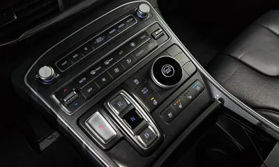 Hyundai Santafe 2021, 12404 км, за 18576.87 USD - фото 9