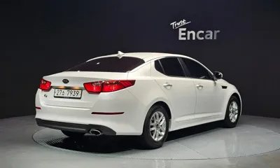 Kia K5 2015, 39036 км, за 5550.05 USD