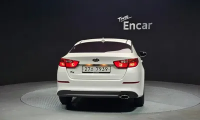 Kia K5 2015, 39036 км, за 5550.05 USD