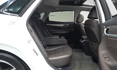 Hyundai Grandeur 2020, 52317 км, за 19804.57 USD - фото 12