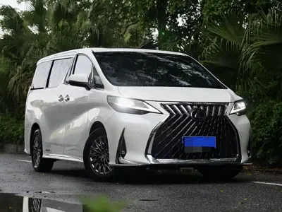 Lexus LM 2022, 148000 км, за 102705.48 USD