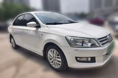 Volkswagen Santana 2015, 158800 км, за 4999 USD