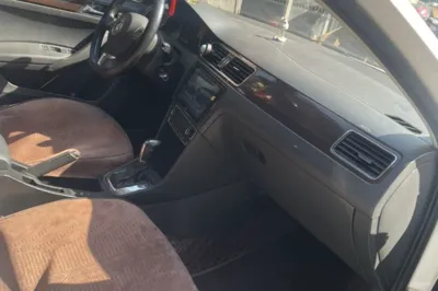 Volkswagen Santana 2015, 158800 км, за 4999 USD - фото 16