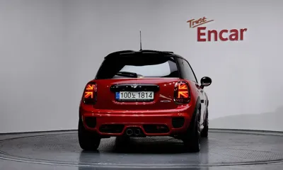 MINI Cooper 2021, 68577 км, за 14873.09 USD