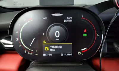 MINI Cooper 2021, 68577 км, за 14873.09 USD - фото 8