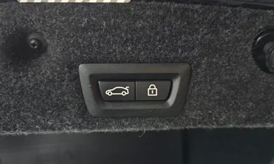 BMW 5-Series 2016, 98161 км, за 9580.44 USD - фото 20