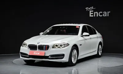BMW 5-Series · 2015 год