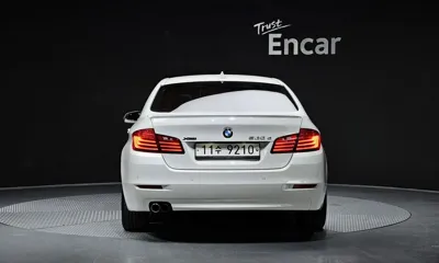 BMW 5-Series 2015, 119582 км, за 10240.41 USD
