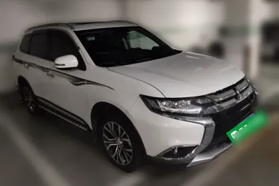 Mitsubishi Outlander 2018, 162800 км, за 7090 USD