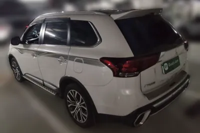 Mitsubishi Outlander 2018, 162800 км, за 7090 USD