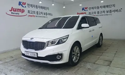 Kia Canival 2018, 114066 км, за 7794.32 USD