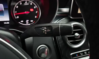 Mercedes-Benz C-Class 2016, 57497 км, за 13719.31 USD - фото 9
