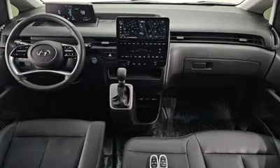 Hyundai Staria 2022, 48651 км, за 16771.76 USD - фото 7