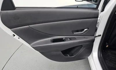 Hyundai Avante 2022, 59071 км, за 10288.46 USD - фото 25
