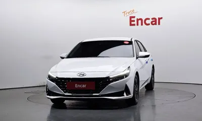 Hyundai Avante 2023, 4552 км, за 15562.93 USD