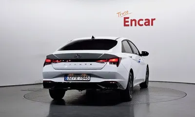 Hyundai Avante 2023, 4552 км, за 15562.93 USD