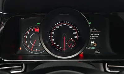 Hyundai Avante 2023, 4552 км, за 15562.93 USD - фото 8