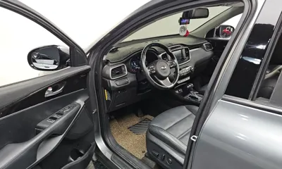 Hyundai Avante 2023, 4552 км, за 15562.93 USD - фото 10