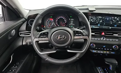 Hyundai Avante 2023, 4552 км, за 15562.93 USD - фото 13
