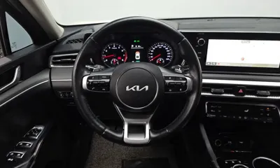 Kia K5 2023, 26293 км, за 23506.1 USD - фото 13