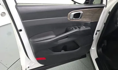 Kia Sorento 2022, 119734 км, за 12703.59 USD - фото 24
