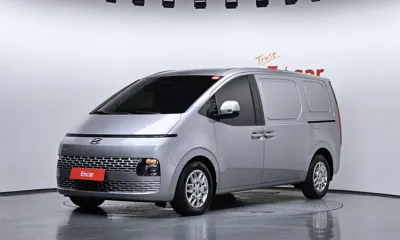 Hyundai Staria · 2023 год