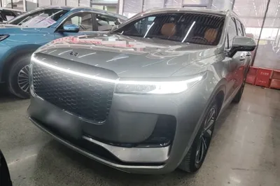 Li Auto ONE · 2021 год