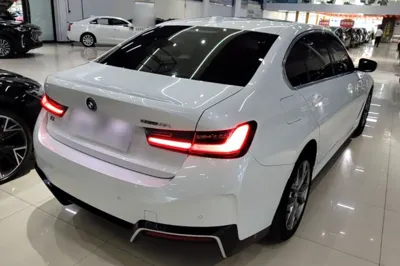 BMW i3 2022, 42200 км, за 24141 USD