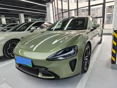 Xiaomi SU7 · 2024 год